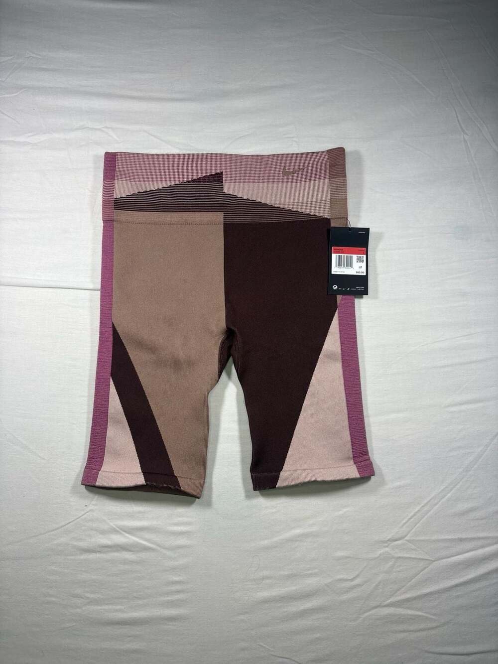 Nike Women's Icon Clash Sculpt Tight Fit Seamless Biker Shorts 8 Inch CJ5091-283